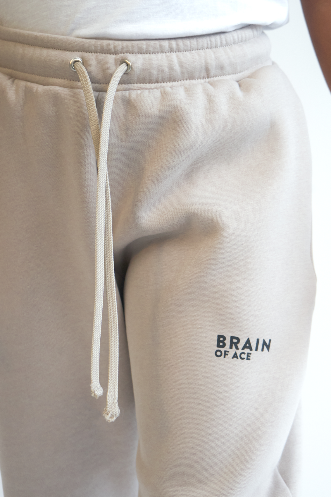 SWEATPANTS YOUNG MINDS | BEIGE